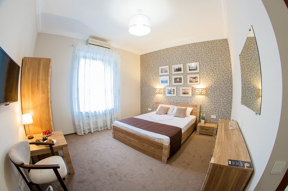Noname Hotel Odessa 외부 사진