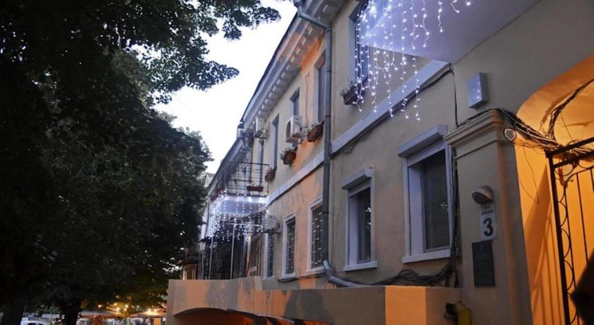 Noname Hotel Odessa 외부 사진